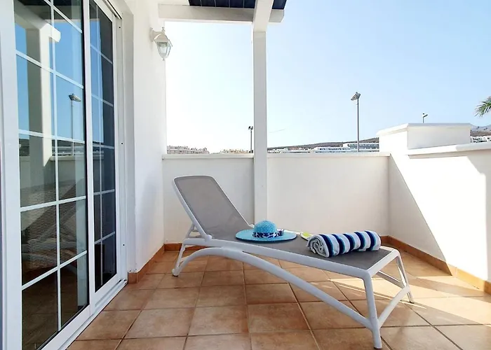 ヴィラ Casa Aries アデヘ