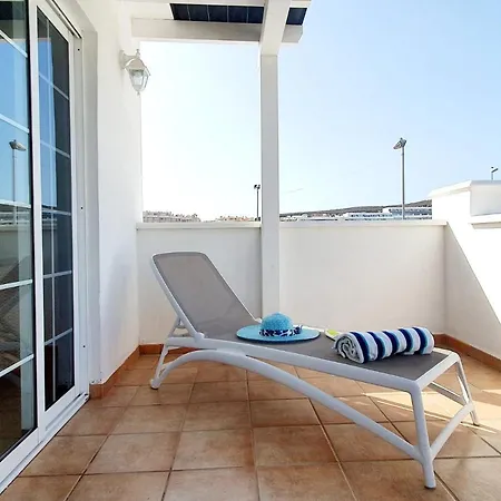 Вілла Casa Aries Адехе